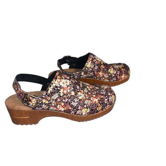 White Mountain 10 M leather uppers black floral platform adj back strap clog - Picture 6 of 10